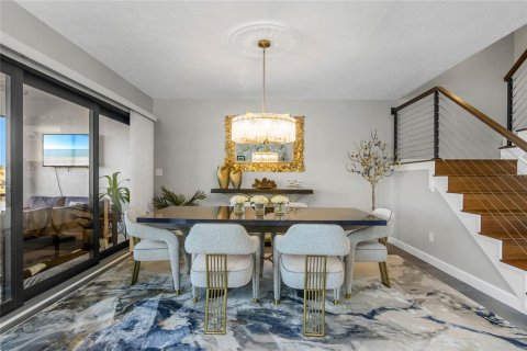 Condominio en venta en Cape Coral, Florida, 4 dormitorios, 214.14 m2 № 1732795 - foto 18