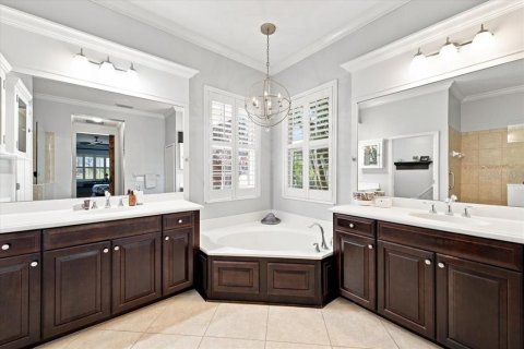 Villa ou maison à vendre à Bradenton, Floride: 3 chambres, 229.65 m2 № 2323160 - photo 16