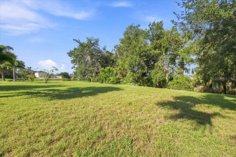 Villa ou maison à vendre à Bradenton, Floride: 3 chambres, 229.65 m2 № 2323160 - photo 28
