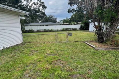 Снять в аренду виллу или дом в Тампа, Флорида 3 спальни, 137.5м2, № 1647917 - фото 17