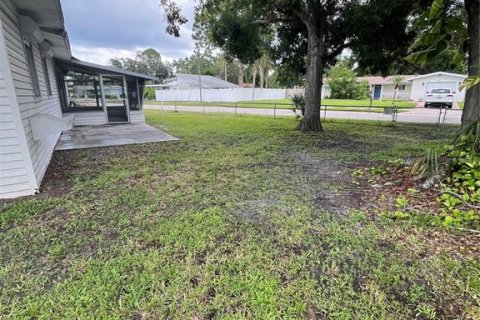 Снять в аренду виллу или дом в Тампа, Флорида 3 спальни, 137.5м2, № 1647917 - фото 11