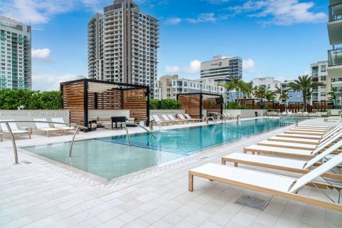 Appartement à louer à Fort Lauderdale, Floride: 1 chambre, 87.51 m2 № 2051486 - photo 3