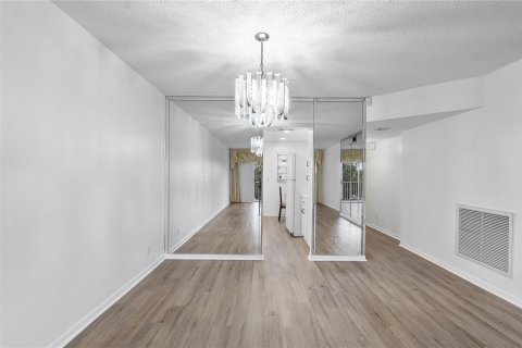 Copropriété à louer à Coral Springs, Floride: 2 chambres, 83.61 m2 № 2288580 - photo 26