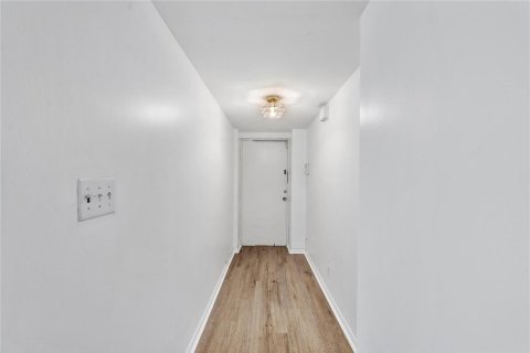 Copropriété à louer à Coral Springs, Floride: 2 chambres, 83.61 m2 № 2288580 - photo 29