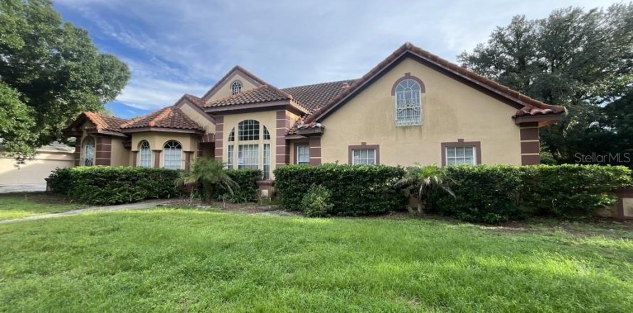 Villa ou maison à Orlando, Floride 5 chambres, 341.97 m2 № 2415310