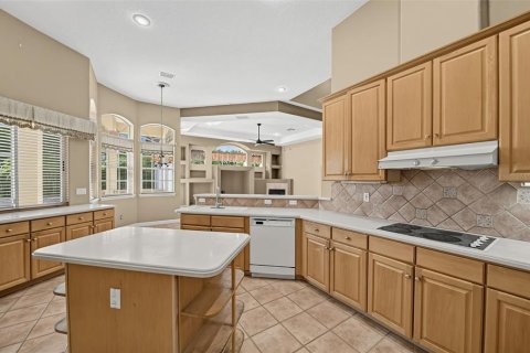Villa ou maison à vendre à Orlando, Floride: 5 chambres, 341.97 m2 № 2415310 - photo 18