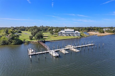 Copropriété à vendre à Crystal River, Floride: 2 chambres, 120.4 m2 № 2400455 - photo 4