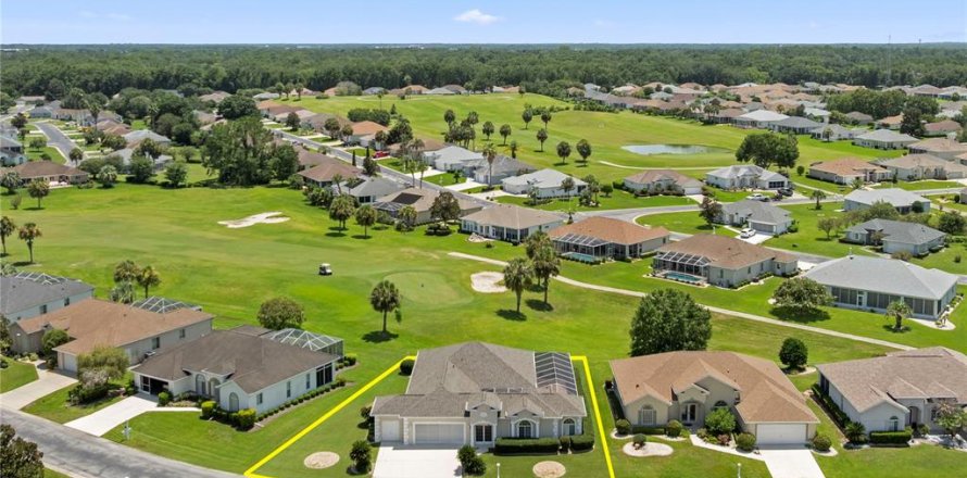 Casa en Ocala, Florida 4 dormitorios, 182.27 m2 № 1916736