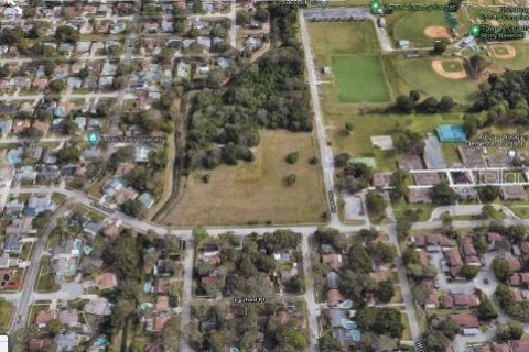 Terreno en venta en Tampa, Florida № 1399169 - foto 5