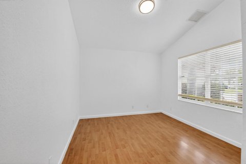 Casa en alquiler en Delray Beach, Florida, 3 dormitorios, 182.18 m2 № 2078098 - foto 27