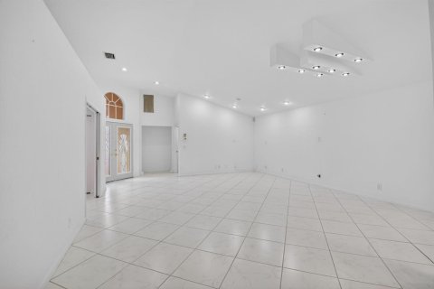 Casa en alquiler en Delray Beach, Florida, 3 dormitorios, 182.18 m2 № 2078098 - foto 14