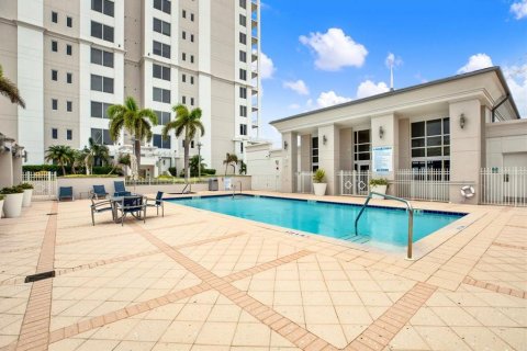Condo in Clearwater, Florida, 2 bedrooms  № 2314130 - photo 24