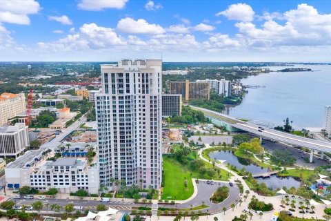 Condo in Clearwater, Florida, 2 bedrooms № 2314130