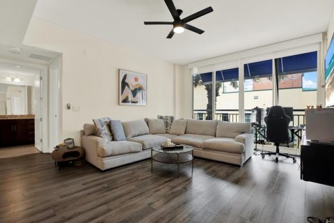 Condo in Clearwater, Florida, 2 bedrooms  № 2314130 - photo 9