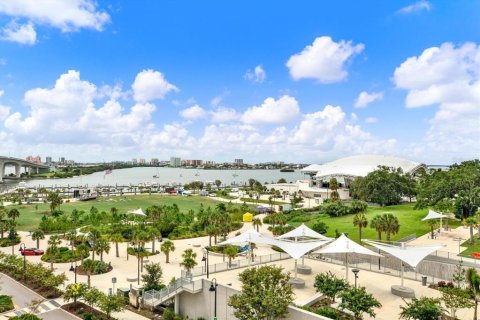 Condo in Clearwater, Florida, 2 bedrooms  № 2314130 - photo 26