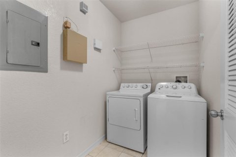 Купить кондоминиум в Орландо, Флорида 5 комнат, 104.98м2, № 1914268 - фото 21