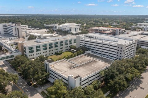 Propiedad comercial en alquiler en Saint Petersburg, Florida, 344.11 m2 № 1340359 - foto 6