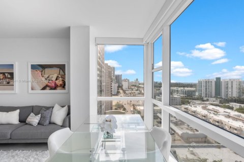 Copropriété à vendre à Miami Beach, Floride: 2 chambres, 123.56 m2 № 1786516 - photo 9