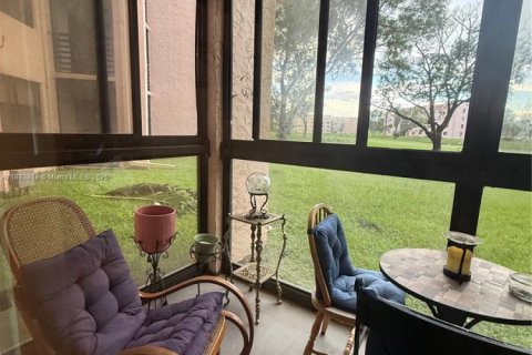 Copropriété à vendre à Sunrise, Floride: 1 chambre, 73.86 m2 № 1978348 - photo 22