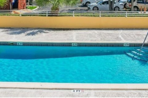 Купить кондоминиум в Майами, Флорида 2 спальни, 89.19м2, № 1830283 - фото 7