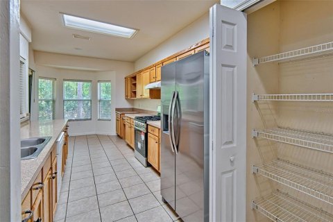 House in Gainesville, Florida 4 bedrooms, 182.74 sq.m. № 1732333 - photo 10