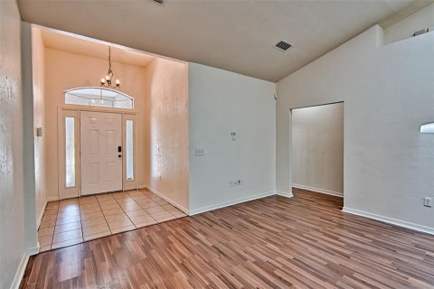 House in Gainesville, Florida 4 bedrooms, 182.74 sq.m. № 1732333 - photo 3