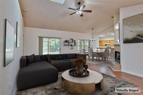House in Gainesville, Florida 4 bedrooms, 182.74 sq.m. № 1732333 - photo 9