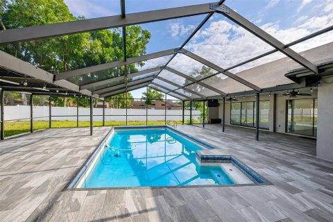 Casa en venta en Valrico, Florida, 4 dormitorios, 237.64 m2 № 2198622 - foto 16