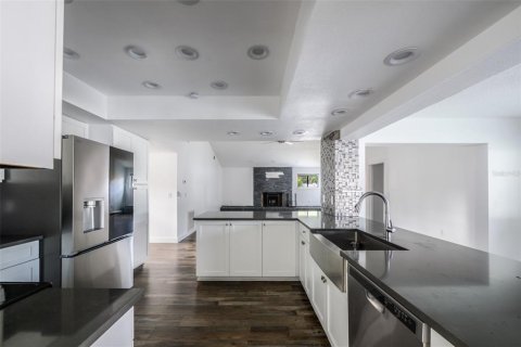 Casa en venta en Valrico, Florida, 4 dormitorios, 237.64 m2 № 2198622 - foto 12