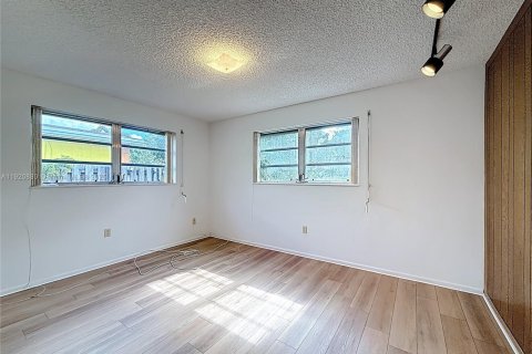 Купить виллу или дом в Мирамар, Флорида 3 спальни, 174.84м2, № 1976106 - фото 27