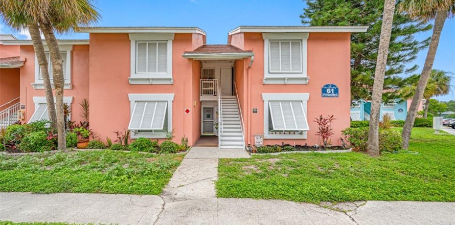 Condominio en Saint Petersburg, Florida, 1 dormitorio  № 1869134