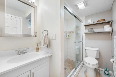 Condominio en venta en Saint Petersburg, Florida, 1 dormitorio, 73.11 m2 № 1869134 - foto 18