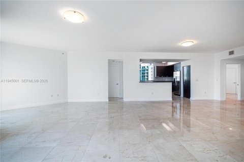 Condominio en alquiler en Aventura, Florida, 3 dormitorios, 204.38 m2 № 2001750 - foto 7