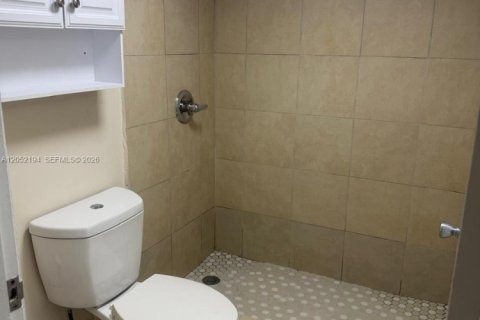 Appartement à louer à Miami, Floride: 2 chambres, 80.55 m2 № 2265742 - photo 5