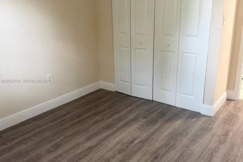 Appartement à louer à Miami, Floride: 2 chambres, 80.55 m2 № 2265742 - photo 14
