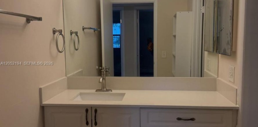Appartement à Miami, Floride 2 chambres, 80.55 m2 № 2265742