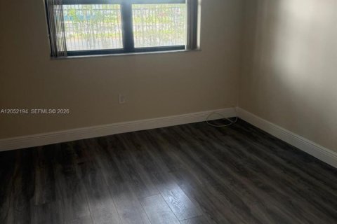 Appartement à louer à Miami, Floride: 2 chambres, 80.55 m2 № 2265742 - photo 15