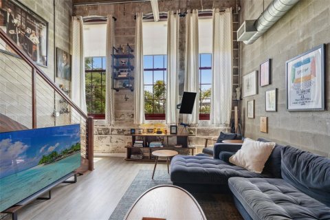 Copropriété à vendre à Tampa, Floride: 1 chambre, 92.16 m2 № 2377451 - photo 14