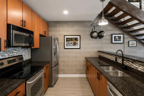 Copropriété à vendre à Tampa, Floride: 1 chambre, 92.16 m2 № 2377451 - photo 8