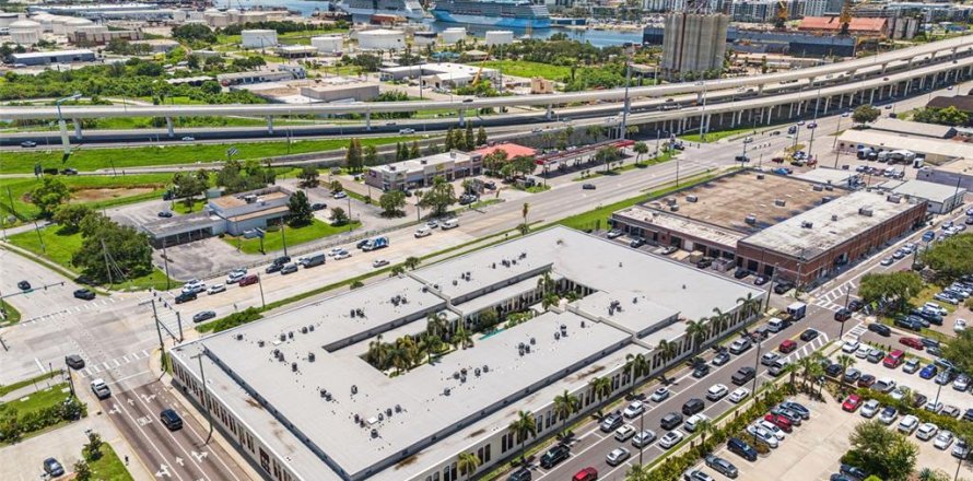 Condo à Tampa, Floride, 1 chambre  № 2377451