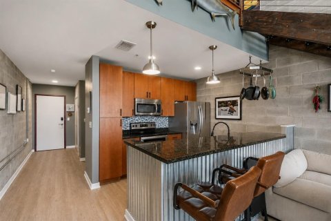 Copropriété à vendre à Tampa, Floride: 1 chambre, 92.16 m2 № 2377451 - photo 10
