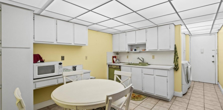 Дом в Помпано-Бич, Флорида 3 спальни, 182.55м2 № 870790