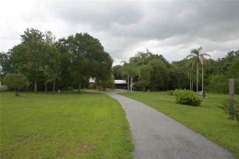 Immobilier commercial à vendre à Orlando, Floride: 166.85 m2 № 1901495 - photo 2
