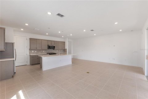 House in Ocala, Florida 2 bedrooms, 151.52 sq.m. № 1856036 - photo 8