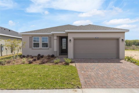 House in Ocala, Florida 2 bedrooms, 151.52 sq.m. № 1856036 - photo 1