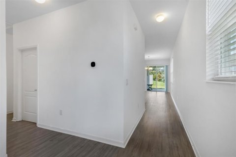 Villa ou maison à vendre à Clermont, Floride: 3 chambres, 153.85 m2 № 2294624 - photo 7