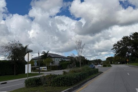 Condo in Lauderdale Lakes, Florida, 2 bedrooms  № 2002707 - photo 16