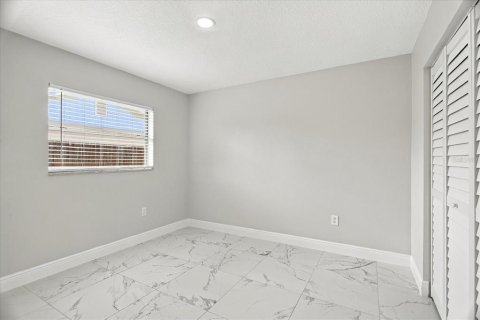 Villa ou maison à vendre à Altamonte Springs, Floride: 4 chambres, 124.12 m2 № 2408718 - photo 19