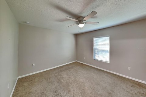 Casa en alquiler en Kissimmee, Florida, 4 dormitorios, 130.06 m2 № 1905759 - foto 6