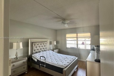 Copropriété à louer à Boca Raton, Floride: 2 chambres, 79.99 m2 № 2241061 - photo 6